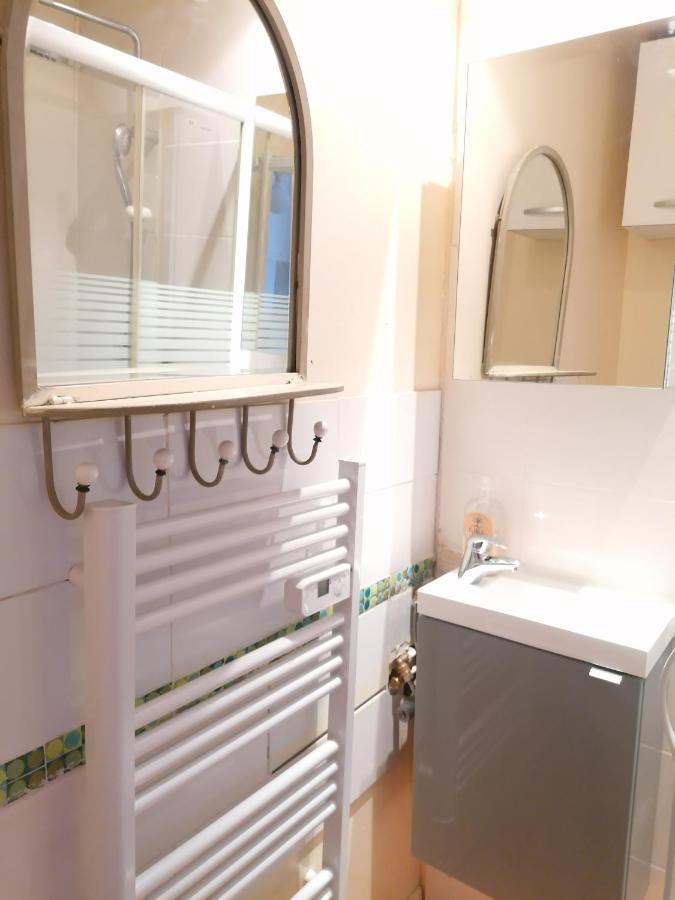Appartement charmant tout équipé 5mn Rouen Franqueville-Saint-Pierre Exterior foto
